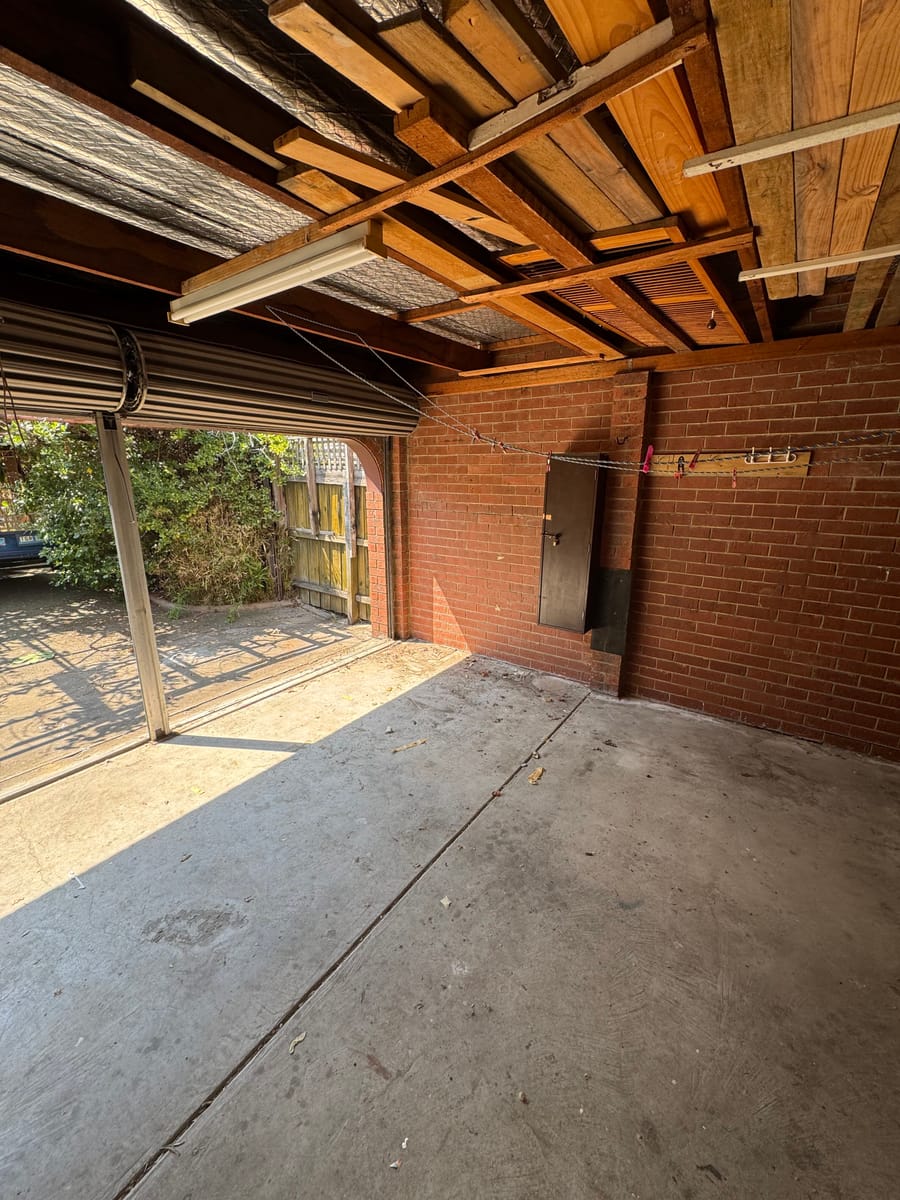Empty carport after deceased estate rubbish clearance in Melbourne