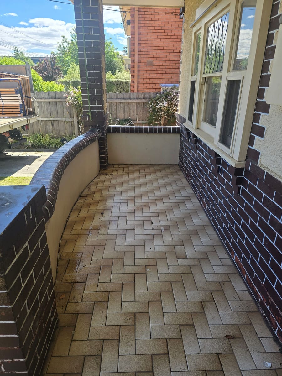 Clean tiled verandah after household rubbish removal in Melbourne